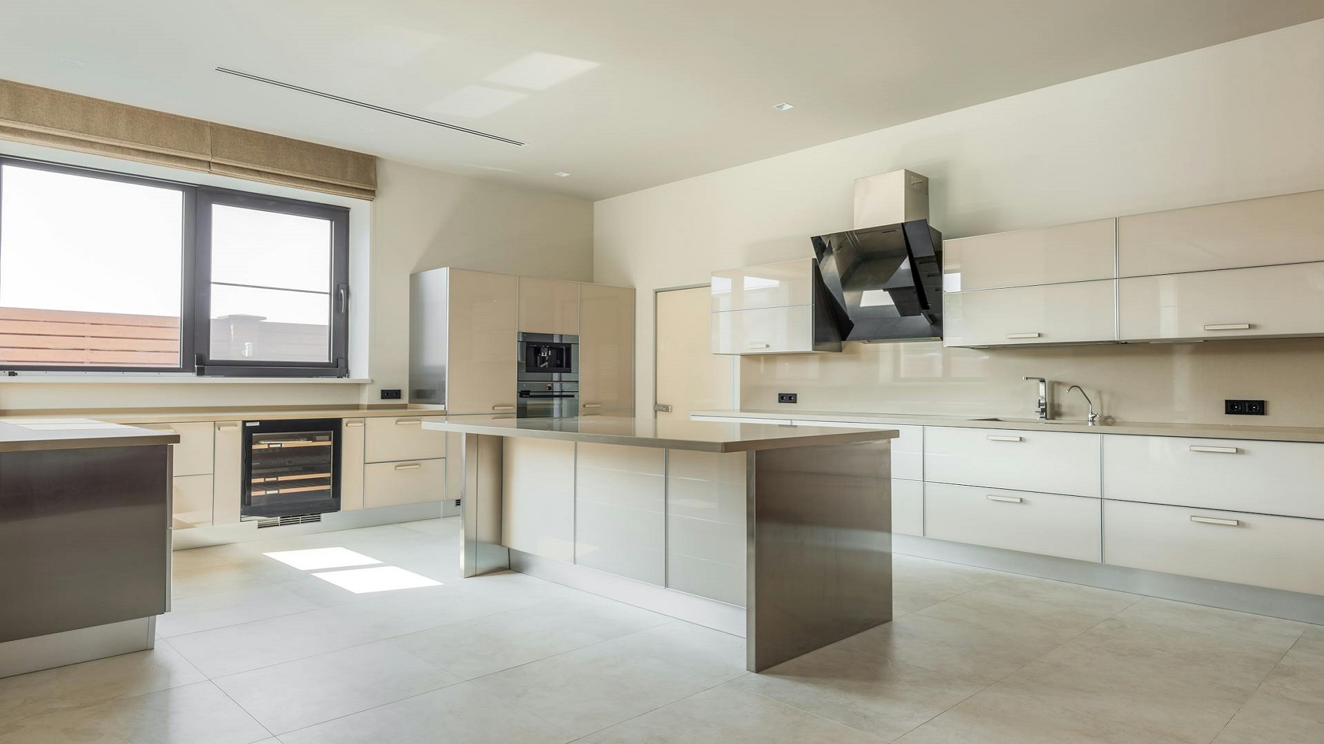 Kitchen Floor Tiles Design