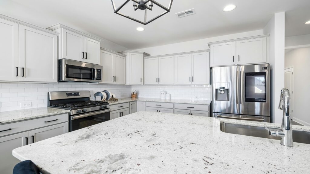 Introduction of Upper Cabinets